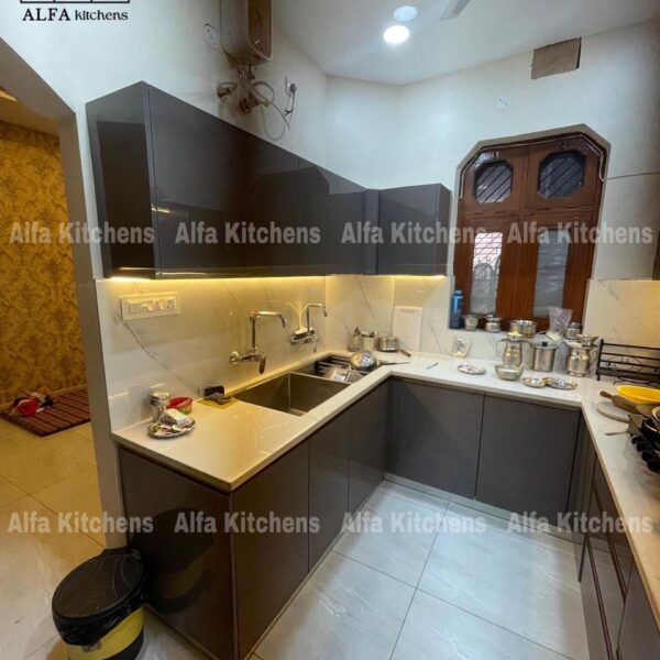 Aluminium Kitchen